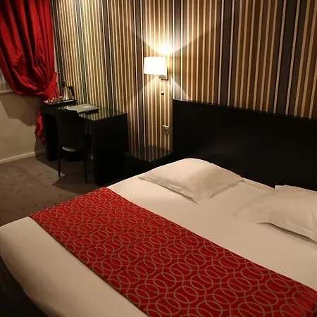 Grand D'orleans Szálloda