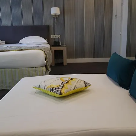 Grand D'orleans 3*