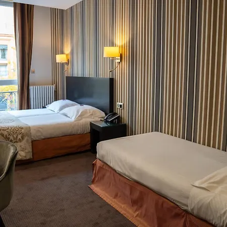 Grand D'orleans Szálloda